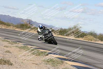 media/Nov-16-2025-Race Pace (Sun) [[8c5fa54630]]/Verified Riders/4-Turn 3 Inside (1050am)/